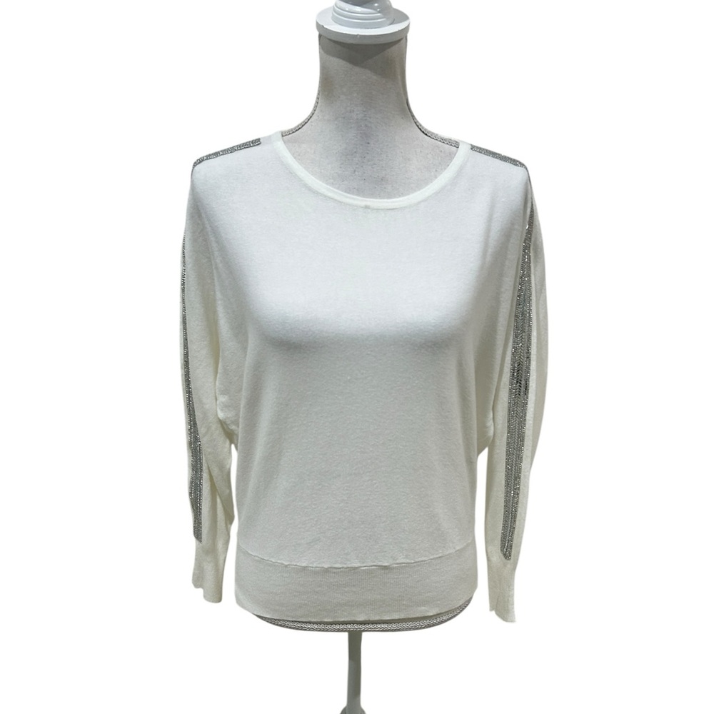 Carmen Marc Valvo White Sweater dolman sleeves Silver with beaded Accents small